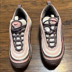 Nike Kids Sneakers in Pink and Brown Tones